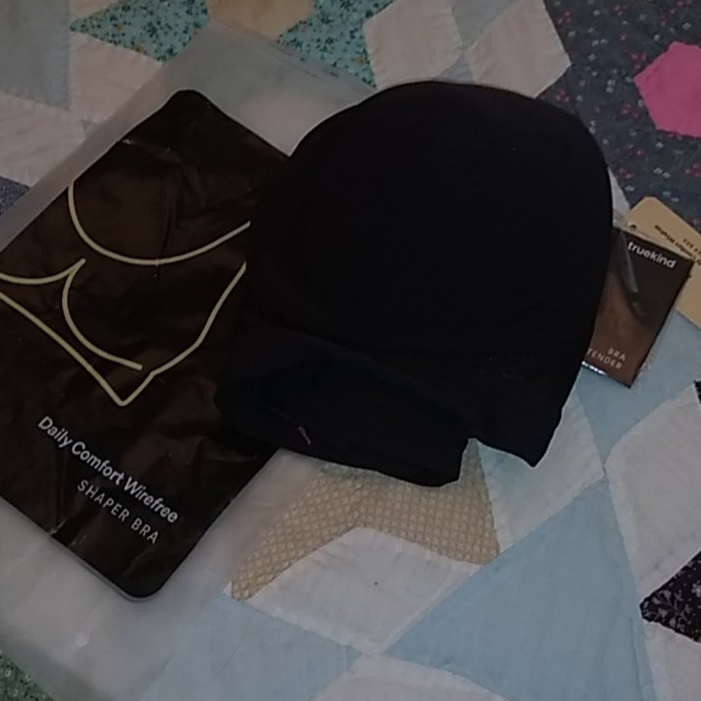 NWT truekind black bra